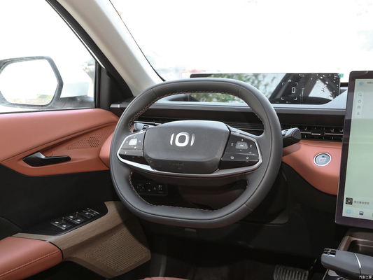 Changan Qiyuan A05 EV Sedan Hybrid Car Grote waarde en 5 deuren 5 zitplaatsen carrosserie structuur