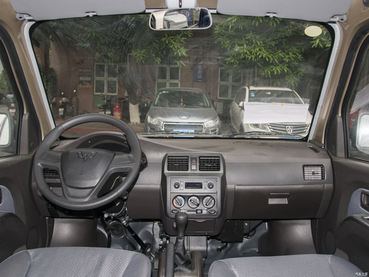 Wuling Rongguang benzine benzine bus met ABS en handmatige co-piloot zitplaats aanpassing