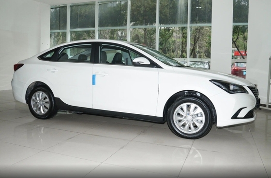 2024 Chongqing Made In Eado EV460 Zhixing Taxi versie Lithium ijzerfosfaat 205/60 R16
