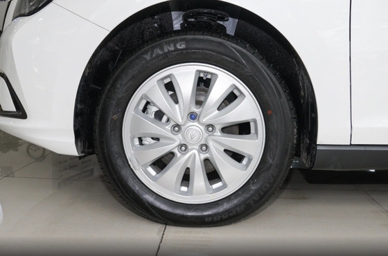 2024 Chongqing Made In Eado EV460 Zhixing Taxi versie Lithium ijzerfosfaat 205/60 R16