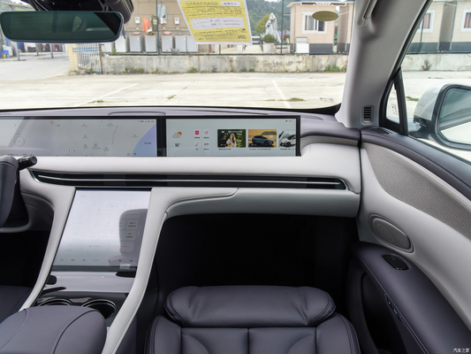Elektrische bestuurdersstoel aanpassing ZHIJI LUXEED S7 Pro Energy SUV Puur elektrische voertuigen