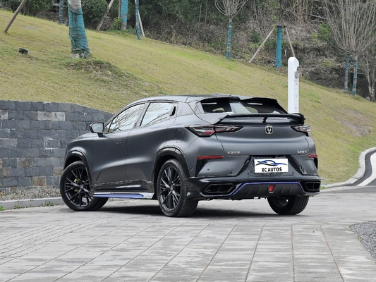 Changan Uni-T 1.5T 2.0T 188HP 138KW 300NM Gas/Benzin Compact SUV met Panorama Sunroof