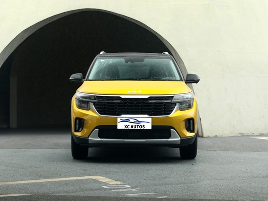 Kia Seltos 2023 SUV met 7-versnellings wet dual clutch versnellingsbak en Torsion Beam achtervering