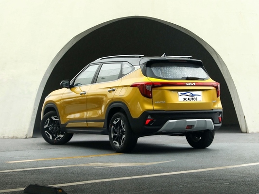 Kia Seltos 2023 SUV met 7-versnellings wet dual clutch versnellingsbak en Torsion Beam achtervering