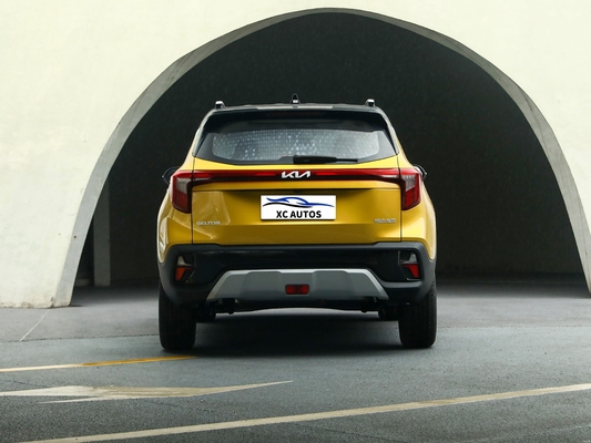 Kia Seltos 2023 SUV met 7-versnellings wet dual clutch versnellingsbak en Torsion Beam achtervering