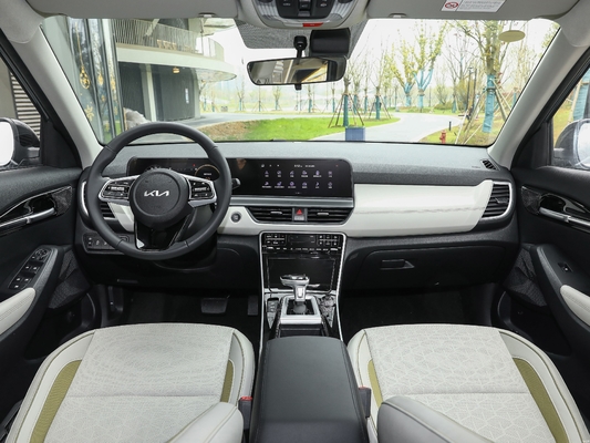 Kia Seltos 2023 SUV met 7-versnellings wet dual clutch versnellingsbak en Torsion Beam achtervering