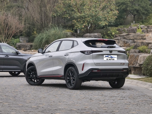 Changan Auchan X5 Plus 2024 Veilige en comfortabele compacte SUV voor uw zakelijke behoeften
