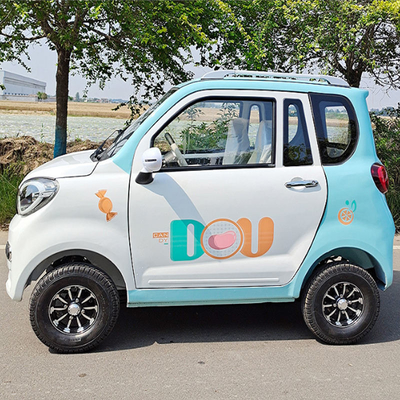 4-deurs 4-zits EV Car Mini Electric Car For Adult in Max Speed 60-120km/h Kilometer 50km