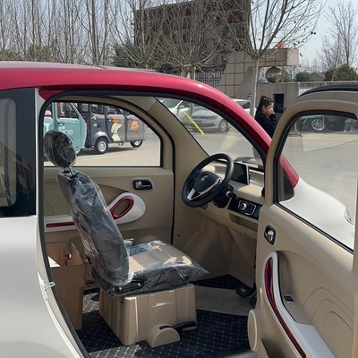 4-deurs 4-zits EV Car Mini Electric Car For Adult in Max Speed 60-120km/h Kilometer 50km