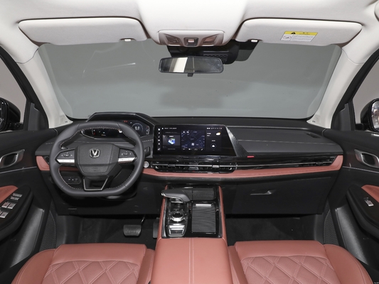 2024 Changan CS75plus 2.0t benzine Compact SUV met Aisin 8-versnellingsbak gemaakt