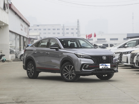 Benzinauto Gasvoertuig 1.5T 2WD 5 zitplaatsen SUV Changan CS85 Coupe Fast Shipping koplamp LED