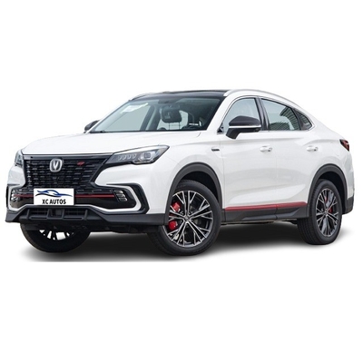 Changan CS85 COUPE 1.5T 2WD Mid SUV Voiture met 138 188Ps Maximum Power en Touch Screen