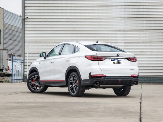 Changan CS85 COUPE 1.5T 2WD Mid SUV Voiture met 138 188Ps Maximum Power en Touch Screen