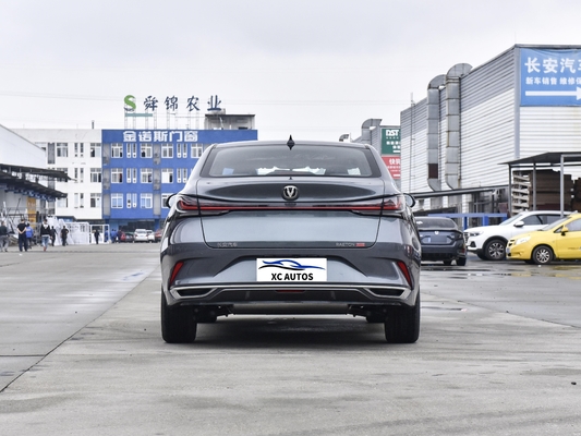 2024 Changan Raeton Plus Sedan benzinewagen met een cilinderinhoud ≤ 1,5 L en 300 Max.