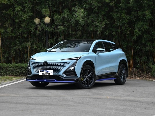 Changan UNI-T 1.5T Awd Gasoline SUV Auto met LED koplamp en wielbasis 2500-3000mm