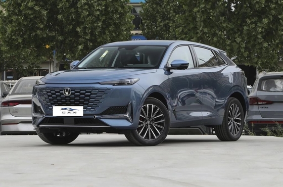 2024 Uni-K Changan benzine Awd SUV auto met 5 deuren 5 zitplaatsen carrosserie structuur en ESC