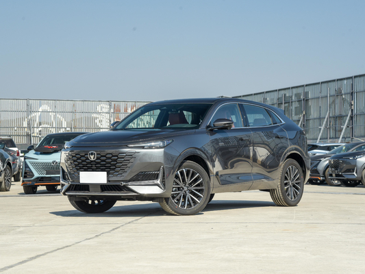Changan Uni-K 2.0T benzine SUV 2024 Elektrische bestuurdersstoel aanpassing en LED koplamp