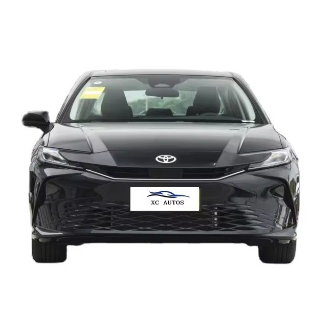 2024 Toyota Camry 2.0E versie koplamp Benzinauto's met ABS en Front 4 Rear 2 Radar