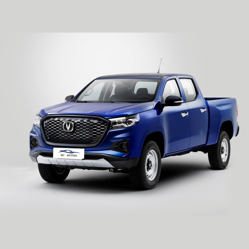 Changan Lantuozhe Automatic Pickup Truck Linksgestuurd met lage kilometertelling 1-25000 mijl