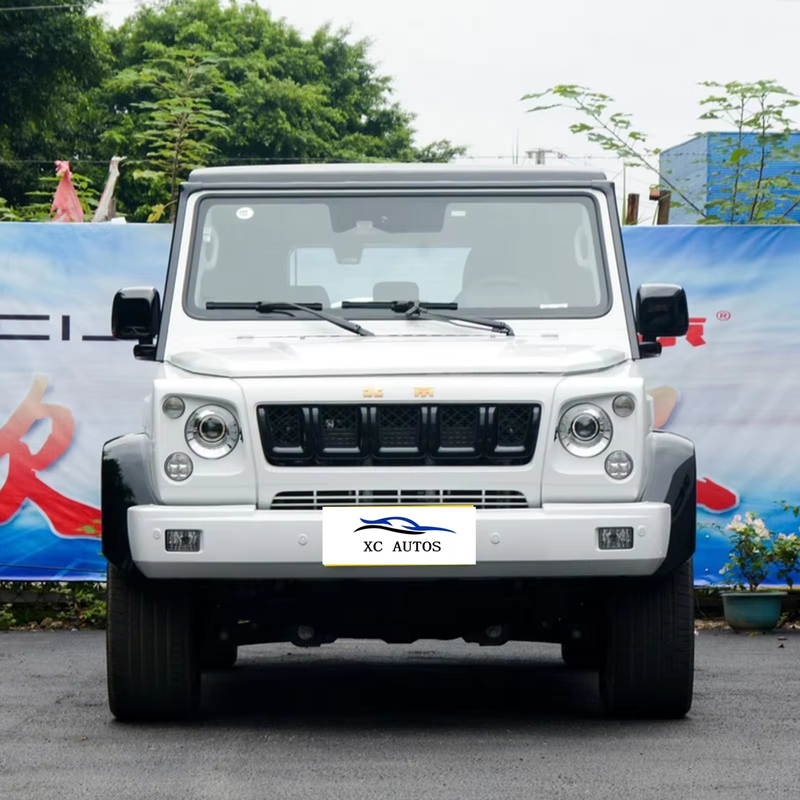 Mid-Large Size SUV 2022 2.3t Beijing Automotive Bj80 4WD Benzinauto 5-deurs 5-zitter
