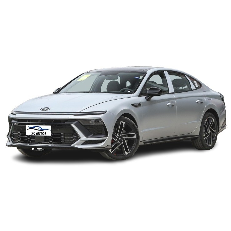2024 Sonata 2.0T FWD met automatische versnellingsbak, lederen stoelen en R19 banden Euro VI-conform