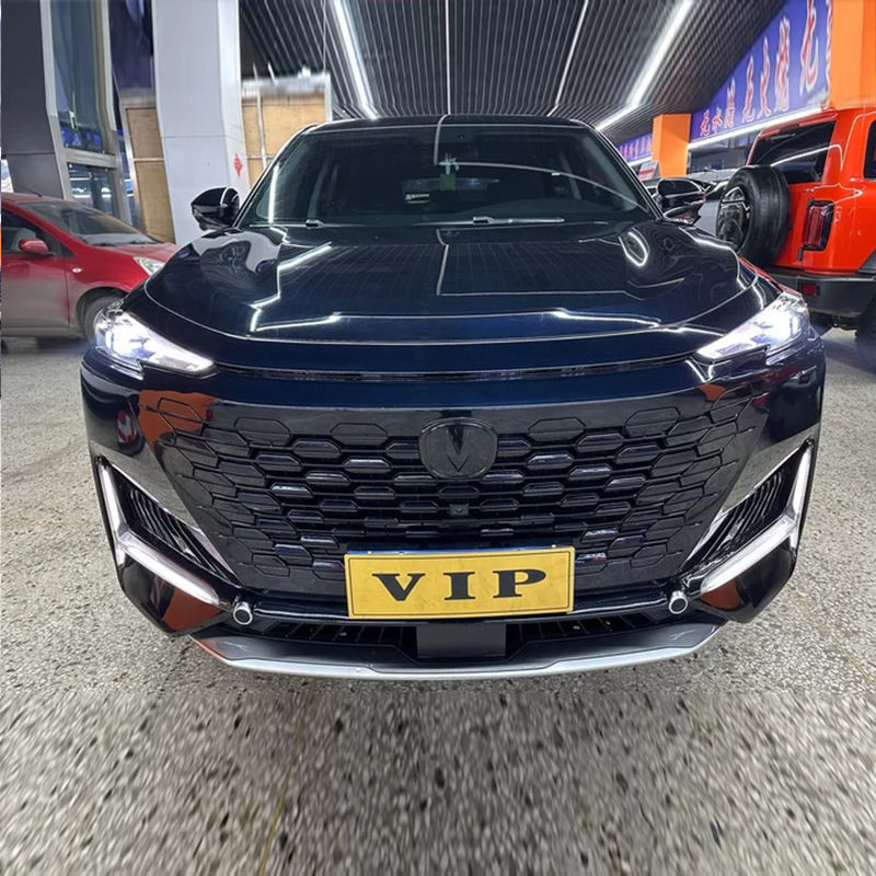 Changan UNI-K 2021 2.0T Excellent Model Display Kilometer 60 000 km Awd Benzine Auto's gebruikte auto